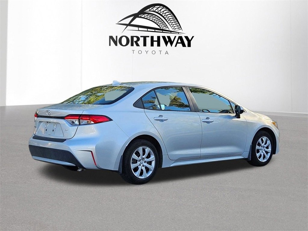 2020 Toyota Corolla LE photo 4