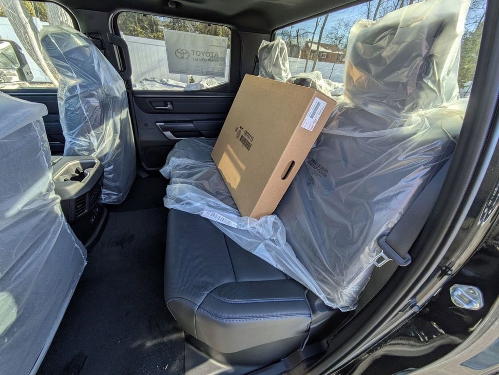 2026 Toyota Tundra Platinum - Photo 20