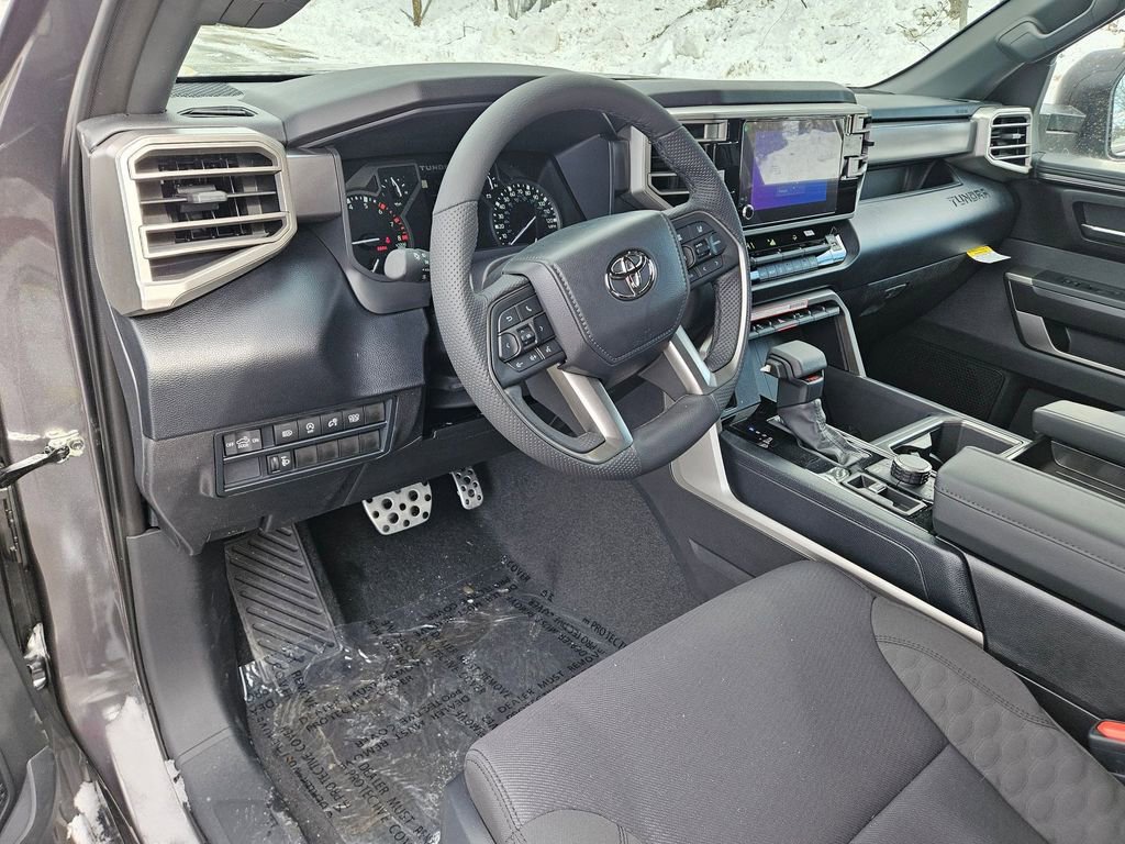 2026 Toyota Tundra SR5 - Photo 11