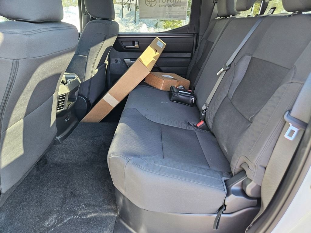 2026 Toyota Tundra SR5 - Photo 20