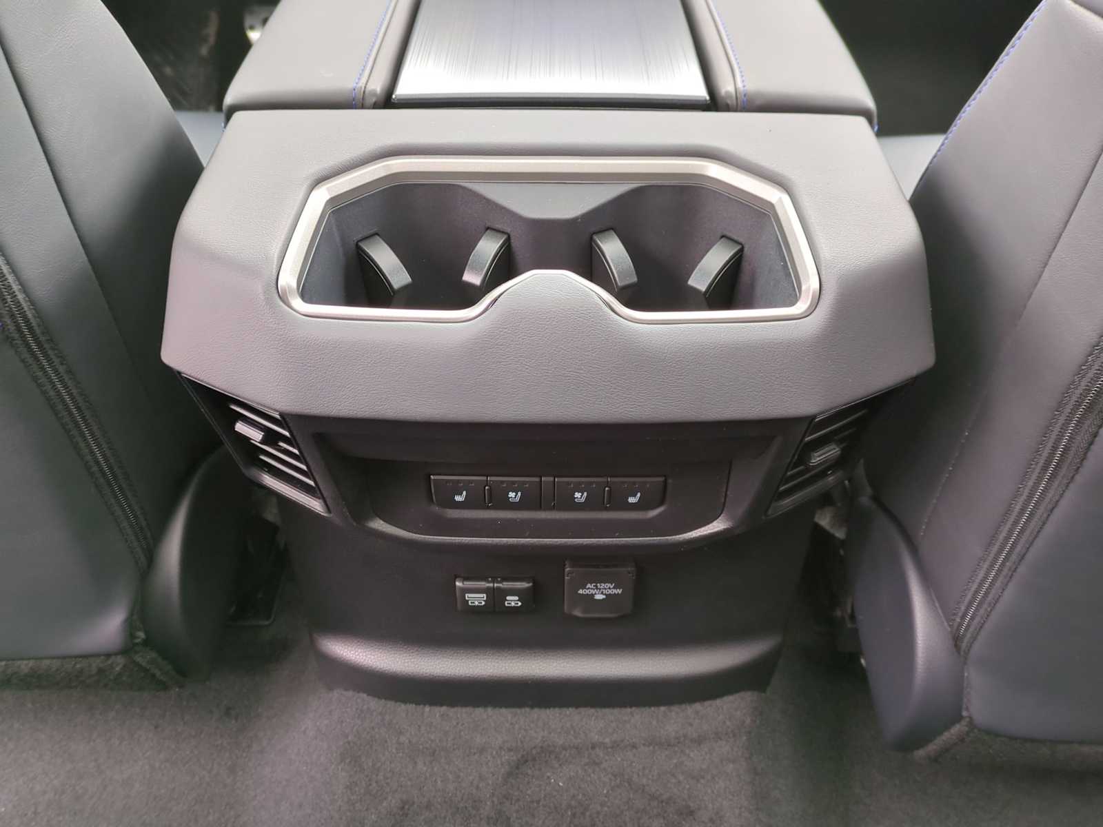 2026 Toyota Tundra Platinum - Photo 18
