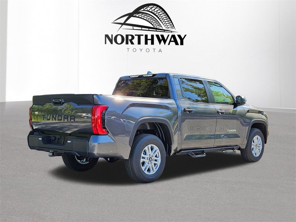 2026 Toyota Tundra SR5 CrewMax photo 4
