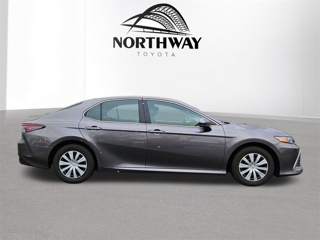 Used 2022 Toyota Camry Hybrid LE Sedan