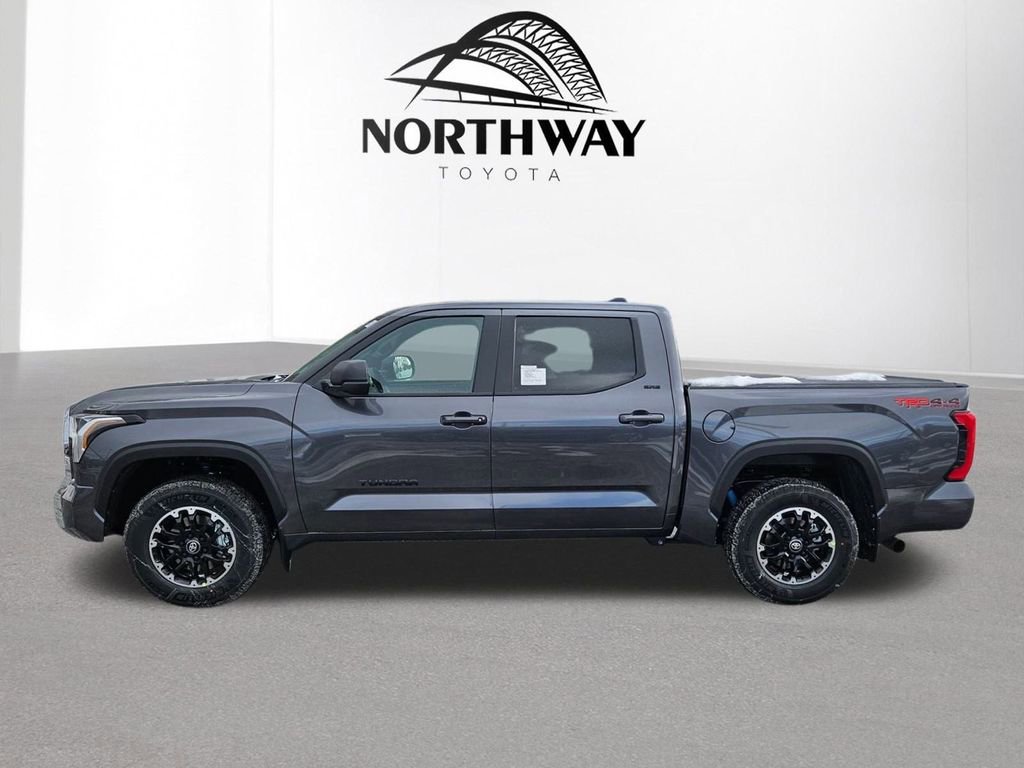 2026 Toyota Tundra SR5 - Photo 9