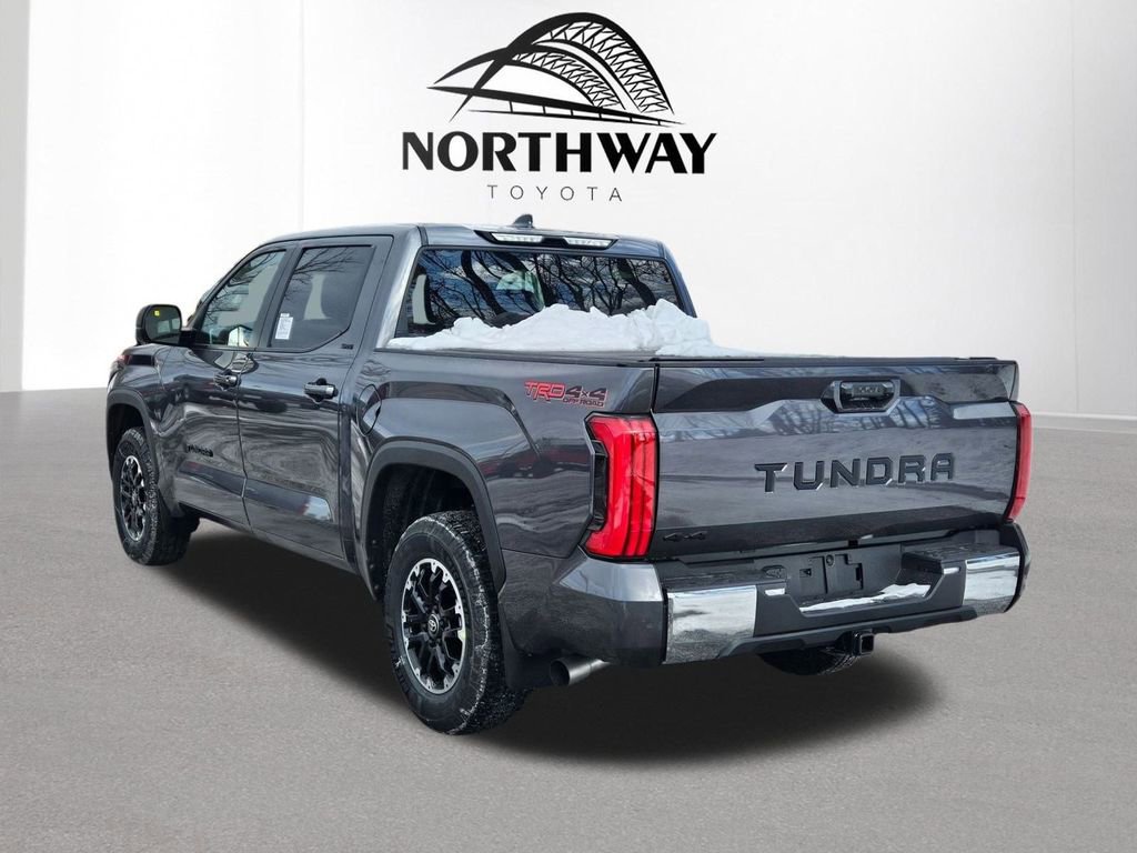 2026 Toyota Tundra SR5 - Photo 8
