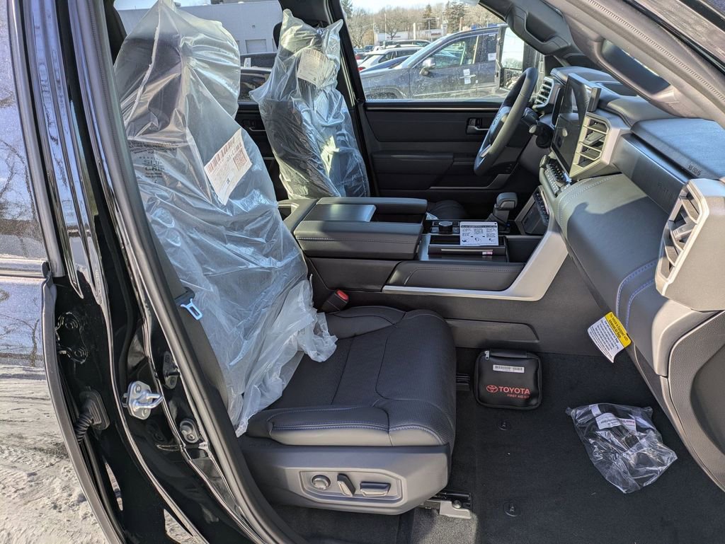 2026 Toyota Tundra Platinum - Photo 23