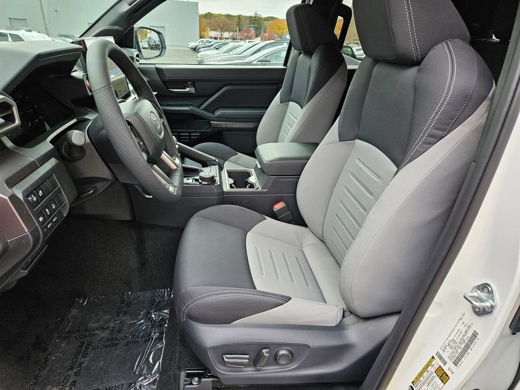 2025 Toyota Tacoma TRD Off Road - Photo 8