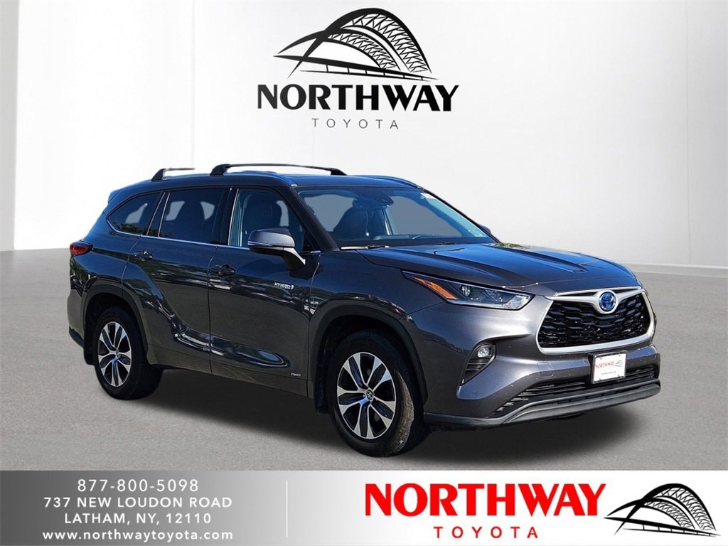 2021 Toyota Highlander Hybrid SUV 
