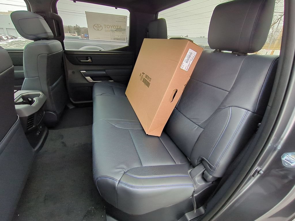 2026 Toyota Tundra Platinum - Photo 19