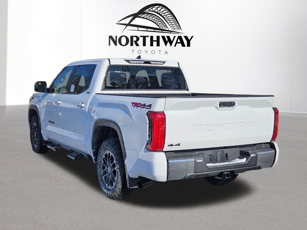 2026 Toyota Tundra SR5 - Photo 8