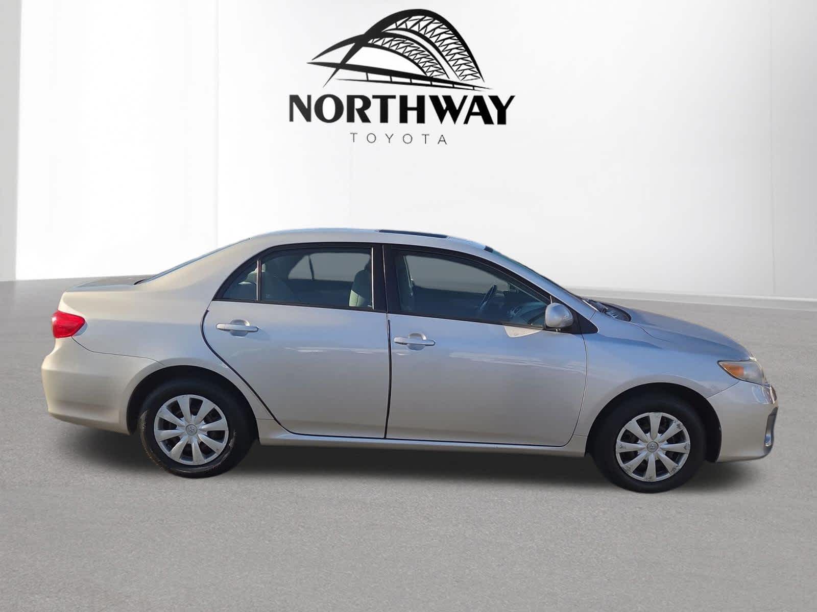 Used 2011 Toyota Corolla LE with VIN 2T1BU4EE5BC697943 for sale in Latham, NY