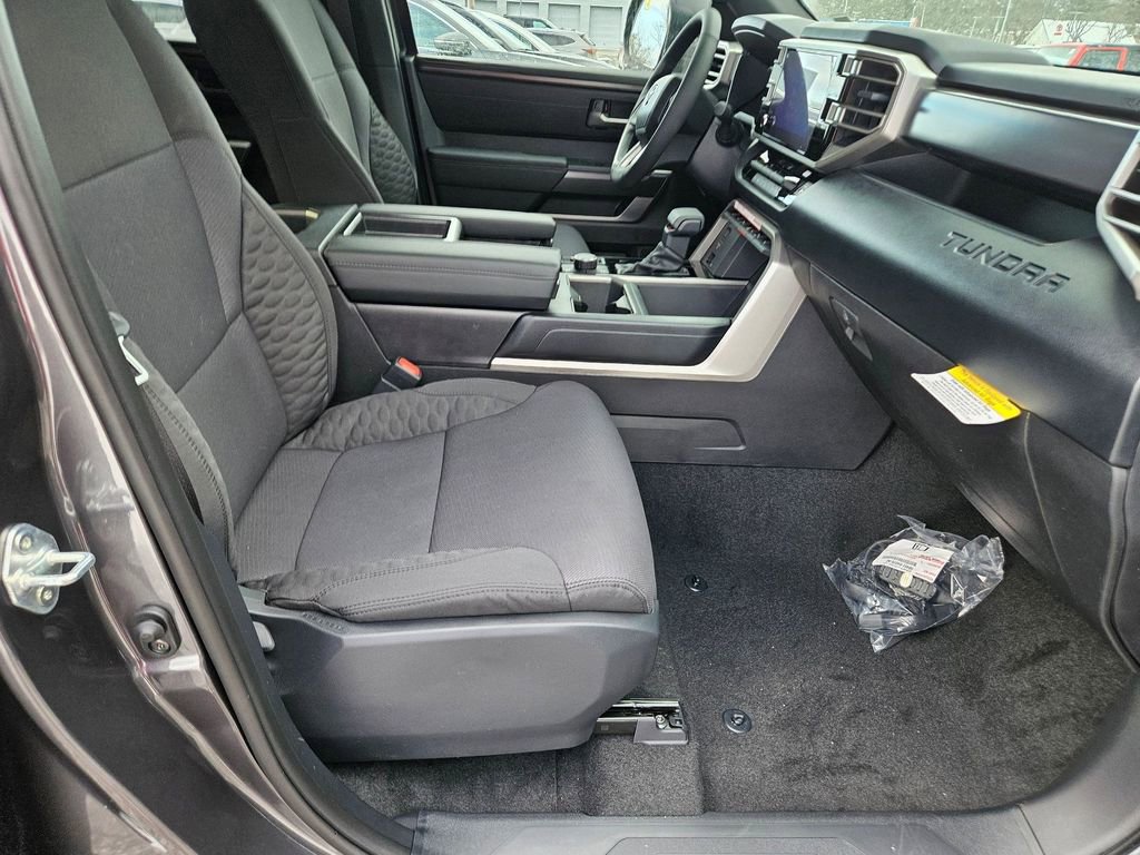 2026 Toyota Tundra SR5 - Photo 22