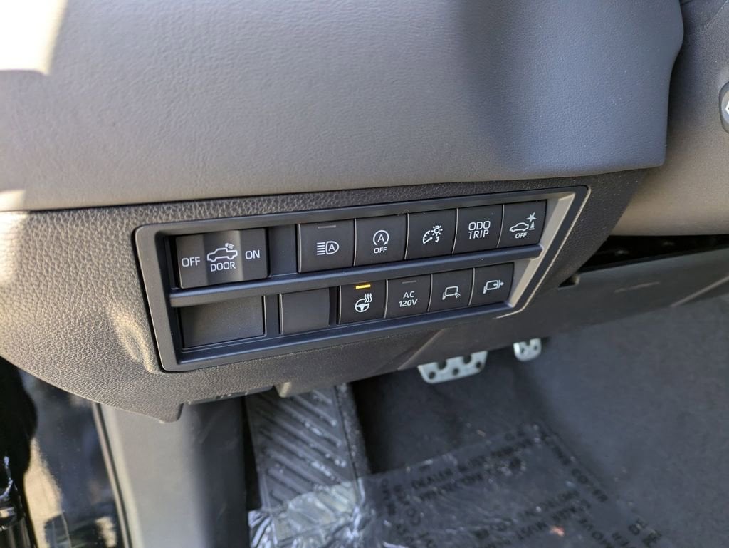 2026 Toyota Tundra Platinum - Photo 17