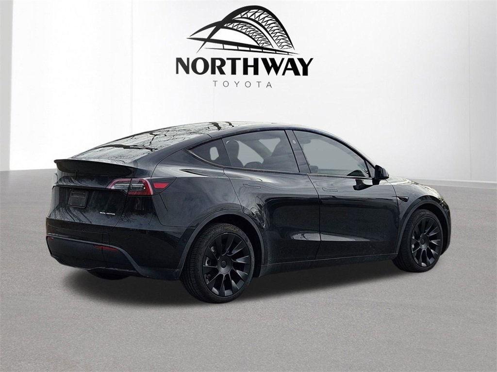 2023 Tesla Model Y Long Range photo 4