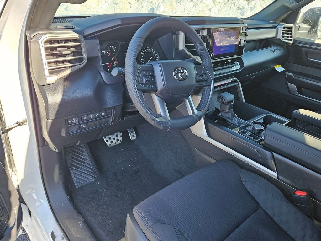 2026 Toyota Tundra SR5 - Photo 11