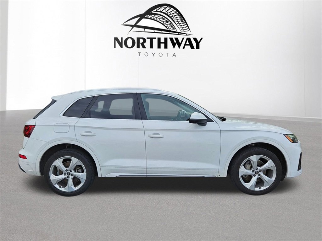2021 Audi Q5 45 Premium Plus photo 3
