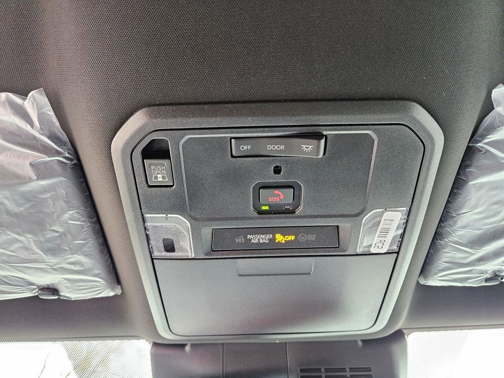 2025 Toyota Tacoma TRD Off Road - Photo 18