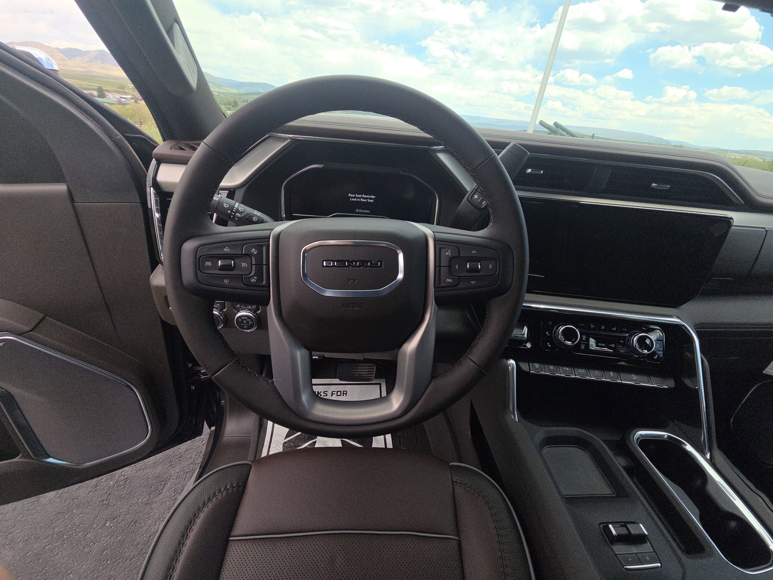 2025 GMC Sierra 2500HD Denali - Photo 16
