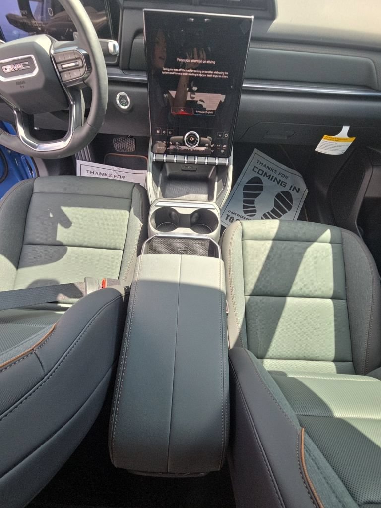 2026 GMC Terrain AT4 - Photo 18