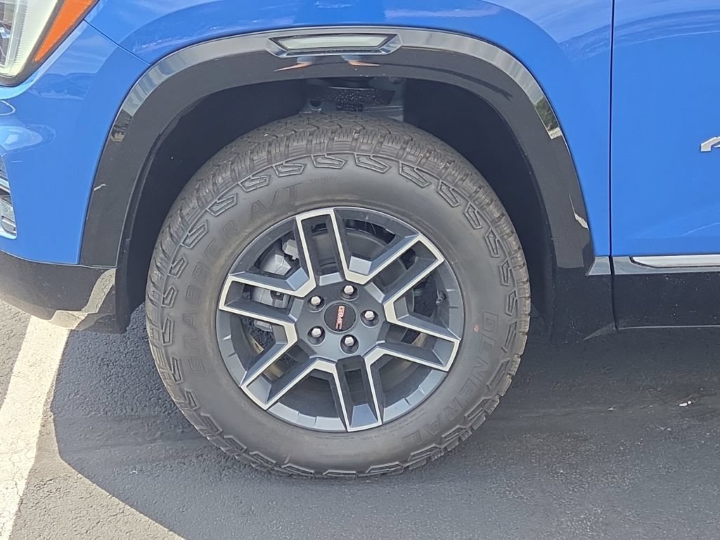 2026 GMC Terrain AT4 - Photo 9