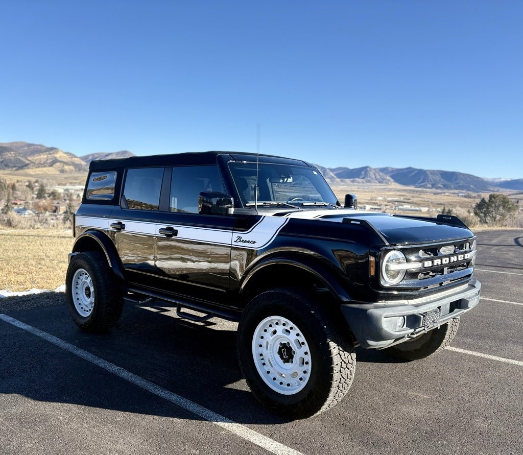 Used 2022 Ford Bronco 4-Door Outer Banks with VIN 1FMDE5BH0NLA80954 for sale in Meeker, CO
