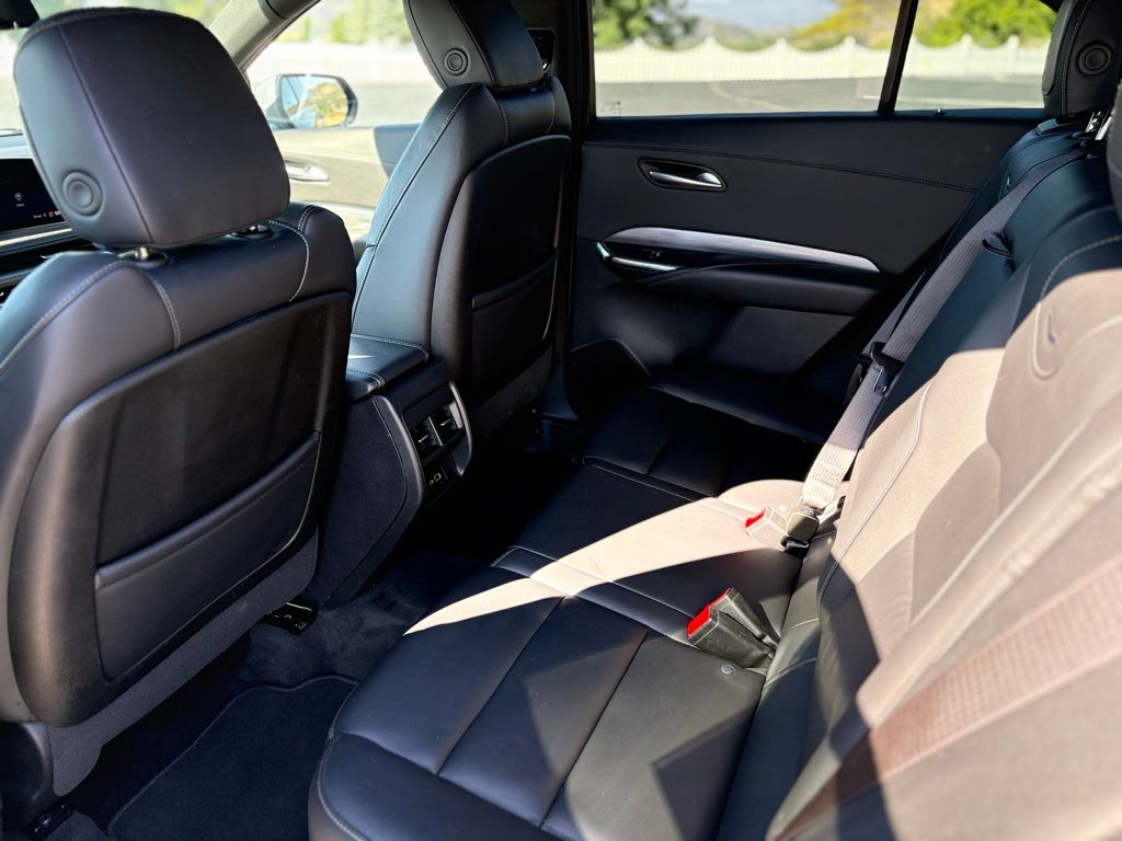2024 Cadillac XT4 Premium Luxury - Photo 33