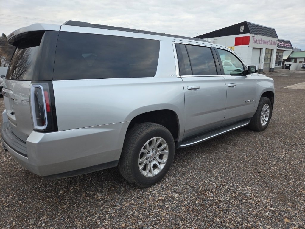 Used 2017 GMC Yukon XL SLT SUV