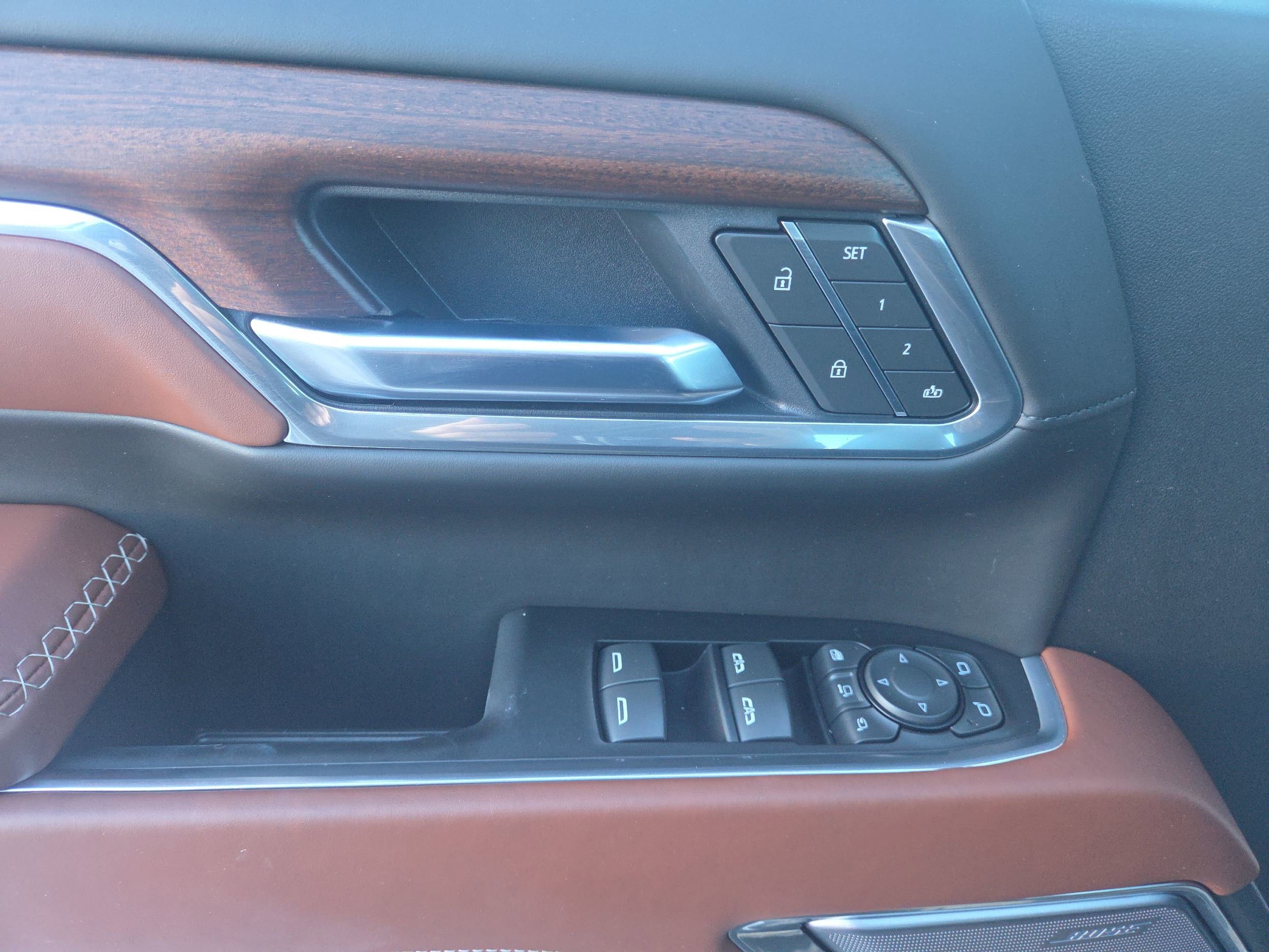 2025 GMC Sierra 3500HD Denali Ultimate - Photo 24