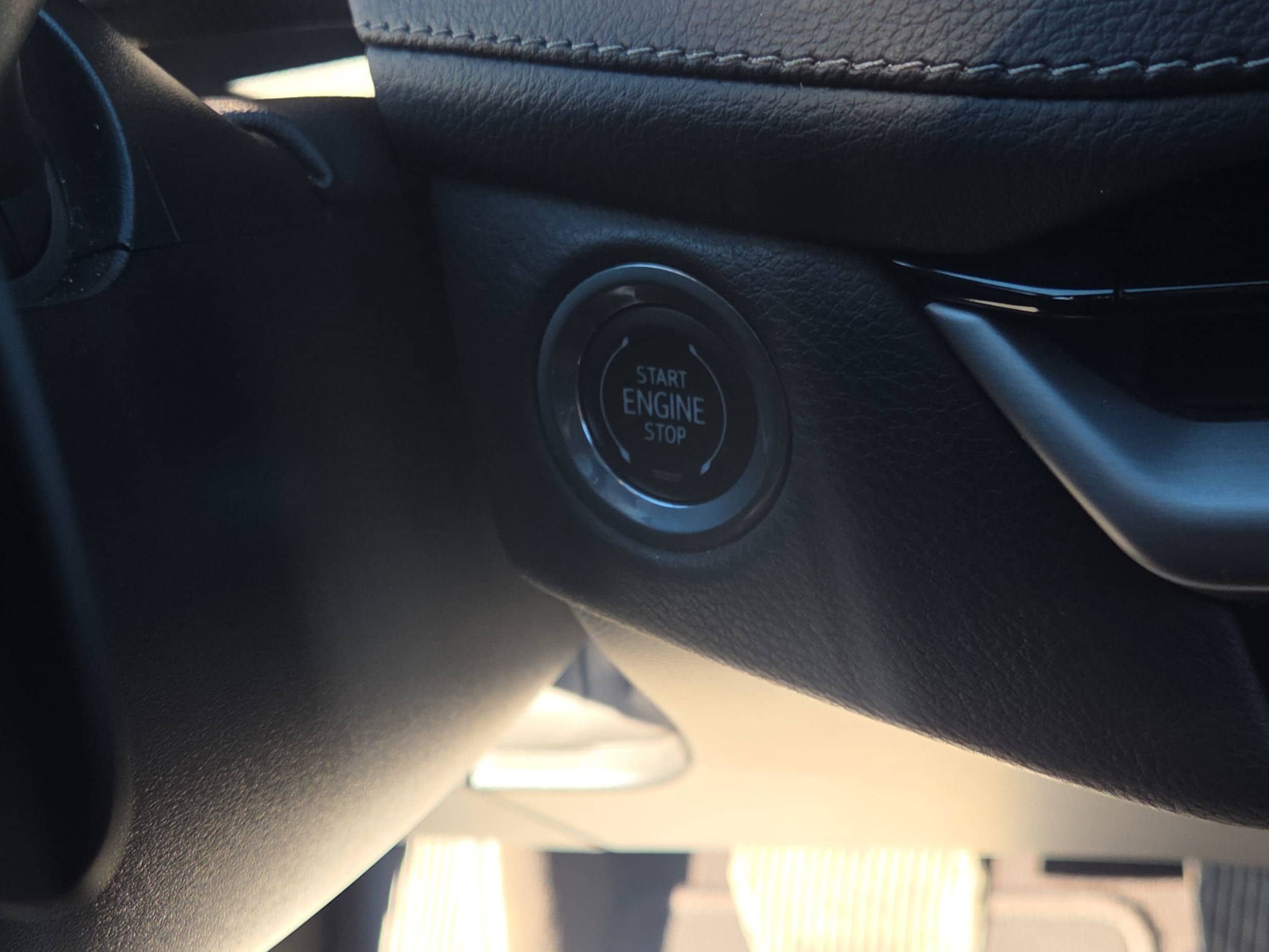 2024 Cadillac XT4 Premium Luxury - Photo 23