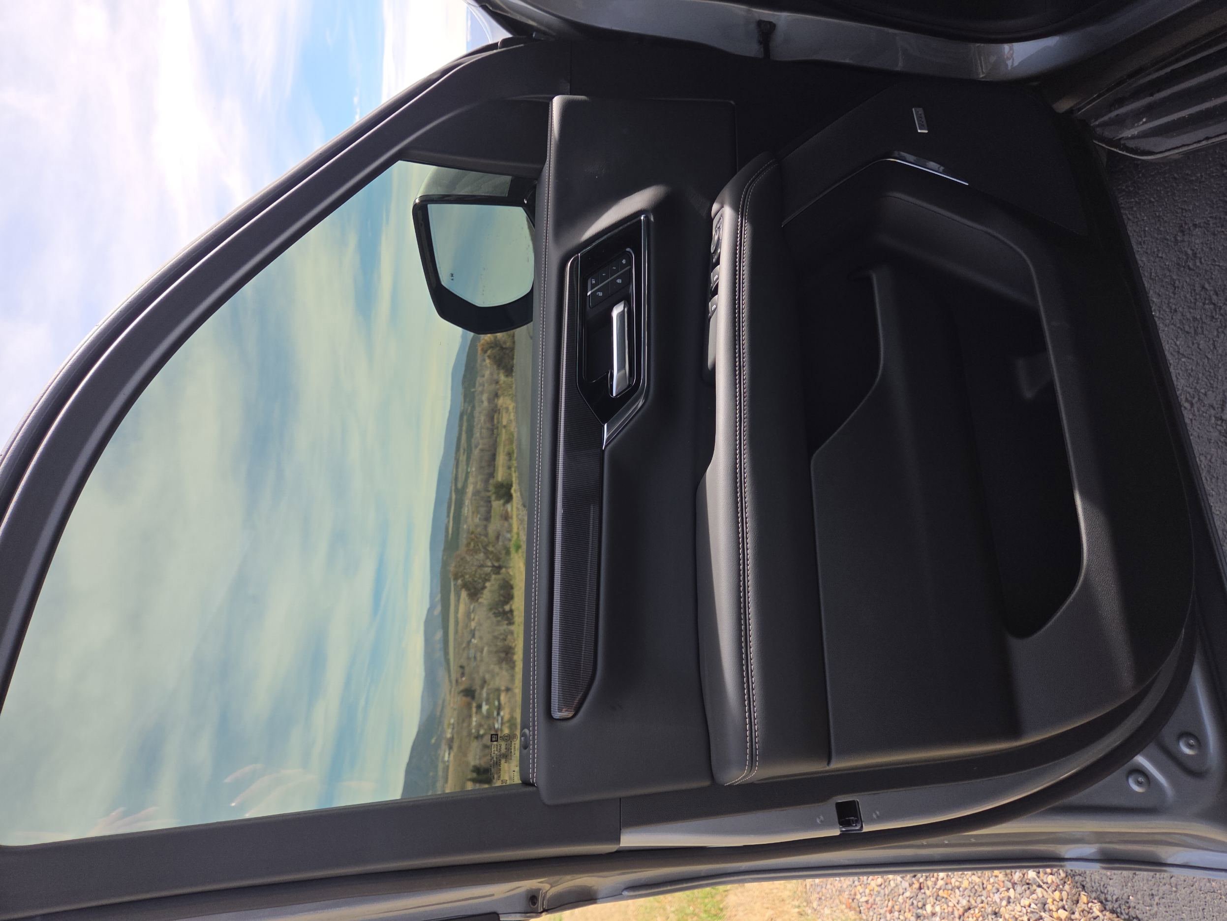 2026 GMC Yukon Elevation - Photo 18