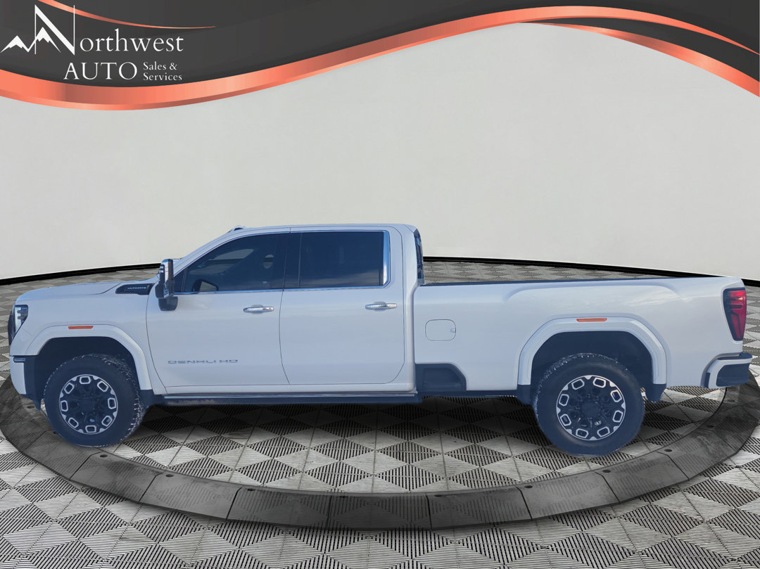 2025 GMC Sierra 3500HD Denali Ultimate - Photo 8