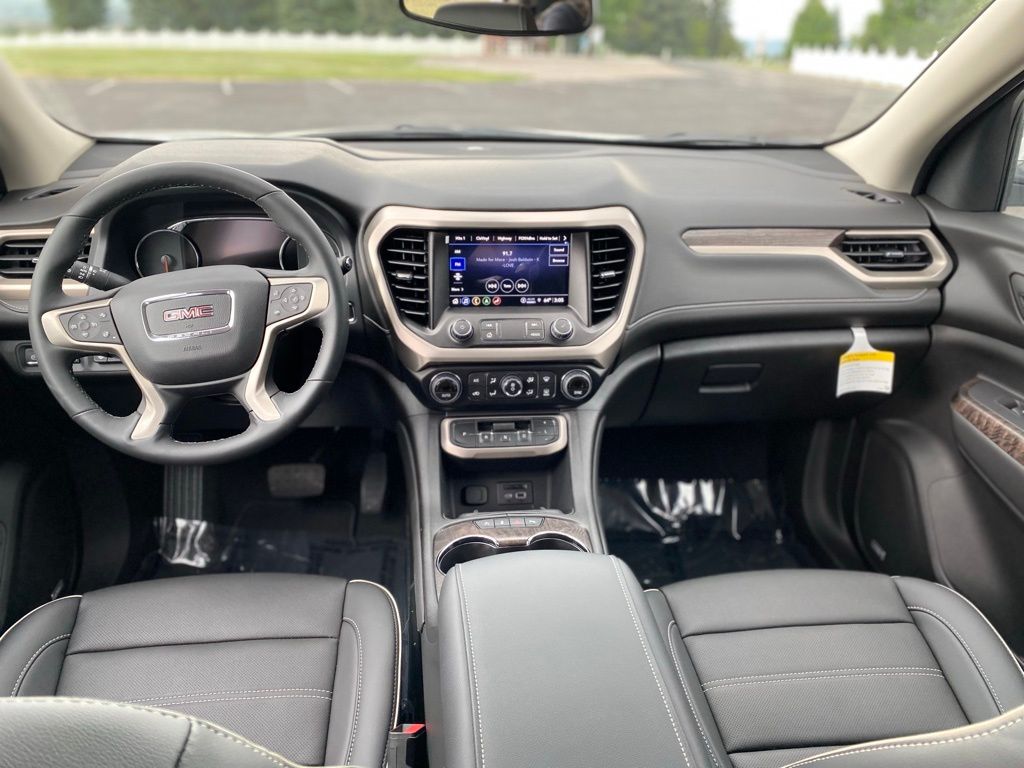 2023 GMC Acadia Denali - Photo 50