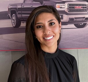 Staff member Jo Simmons from ID_e7b8bfac01a0
