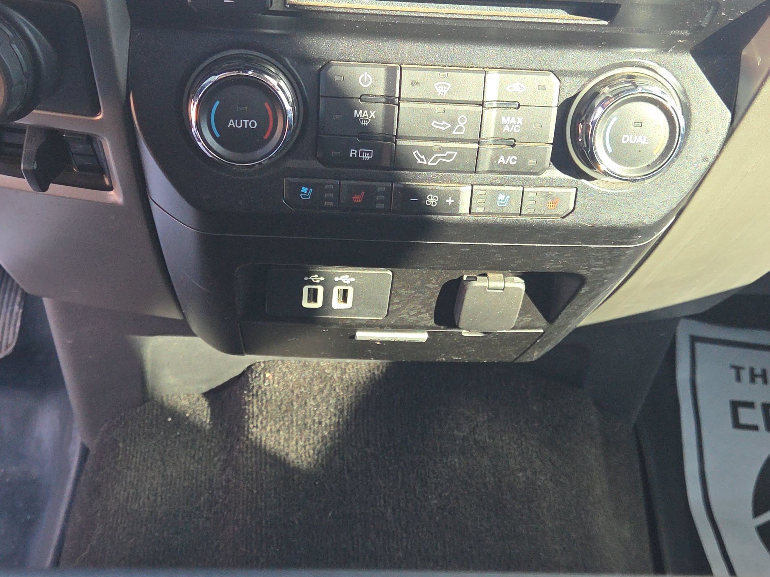 2018 Ford F-150 Lariat - Photo 21