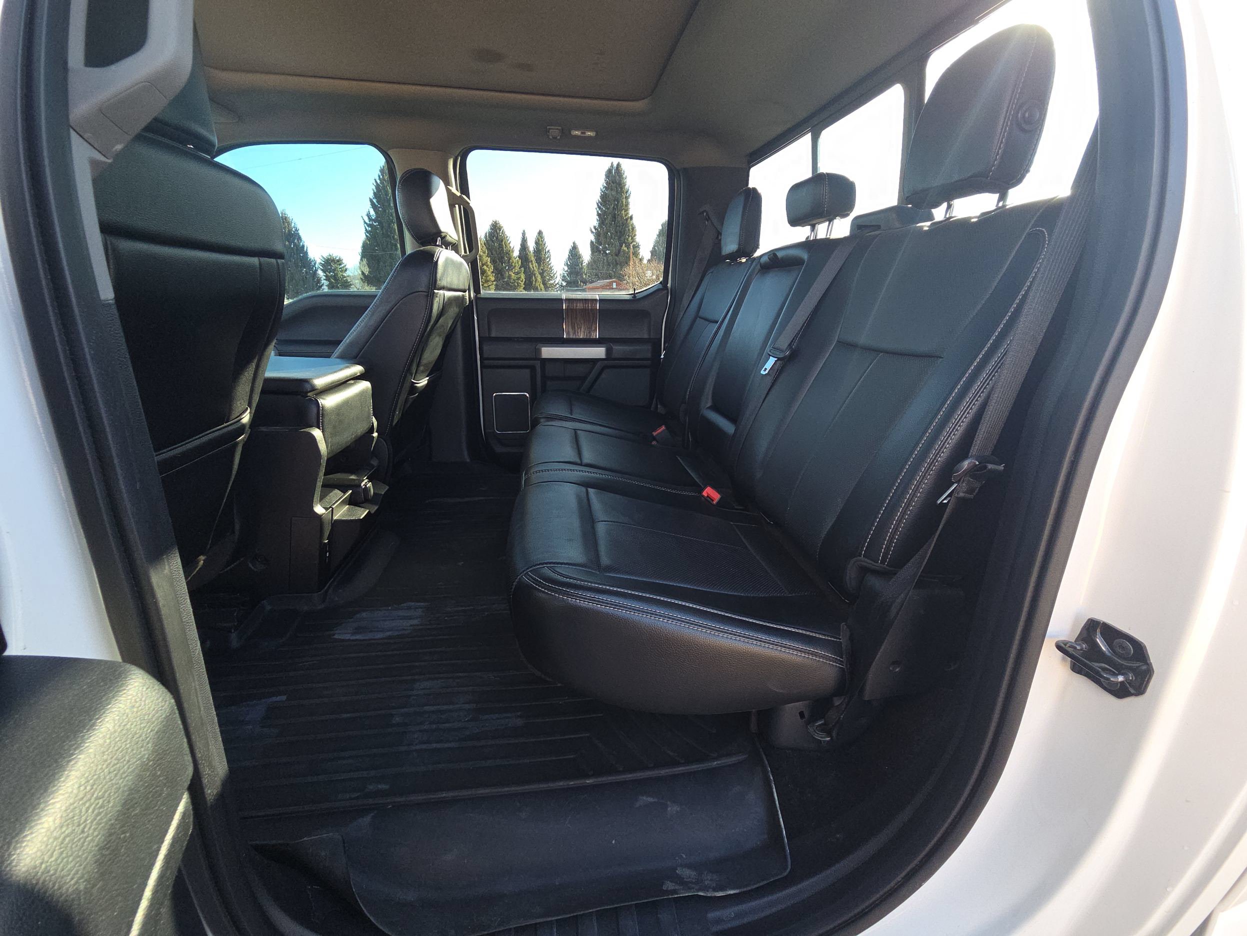 2018 Ford F-150 Lariat - Photo 10