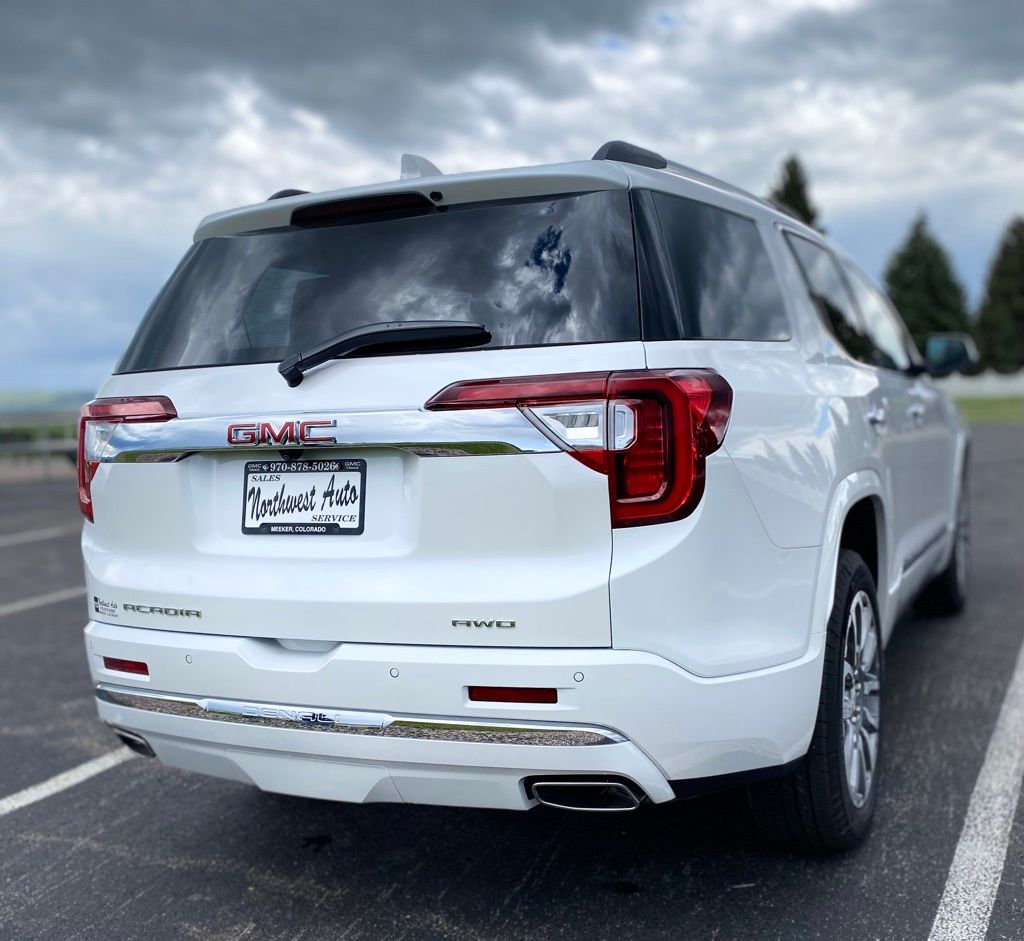 2023 GMC Acadia Denali - Photo 34