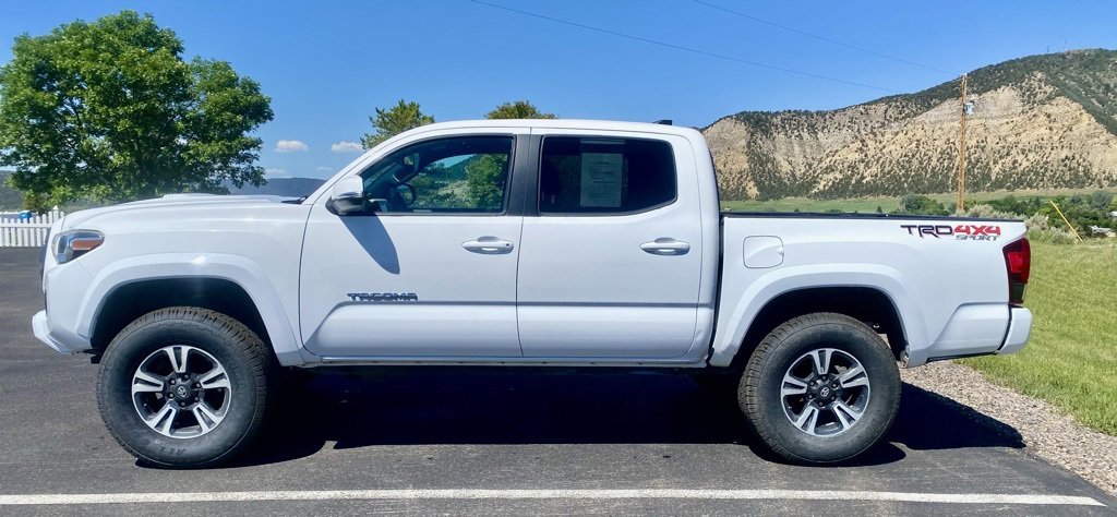 Used 2019 Toyota Tacoma TRD Sport with VIN 3TMCZ5AN4KM195062 for sale in Meeker, CO