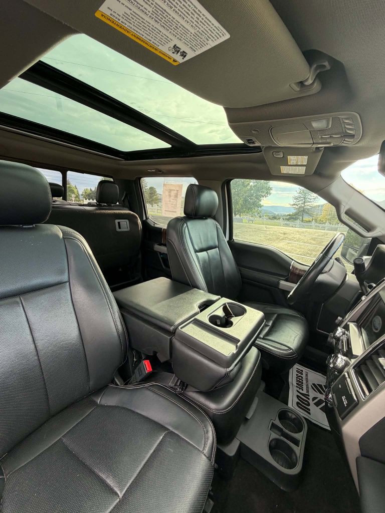 2024 Cadillac XT4 Premium Luxury - Photo 28