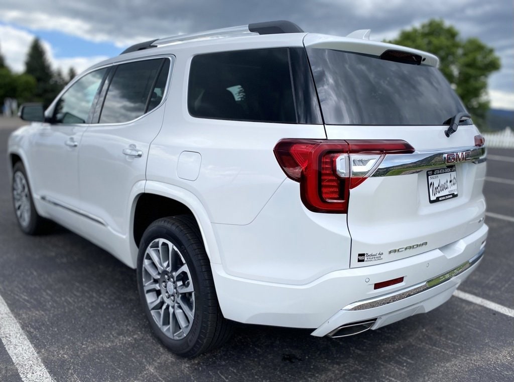 2023 GMC Acadia Denali - Photo 8