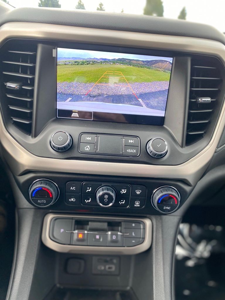 2023 GMC Acadia Denali - Photo 57