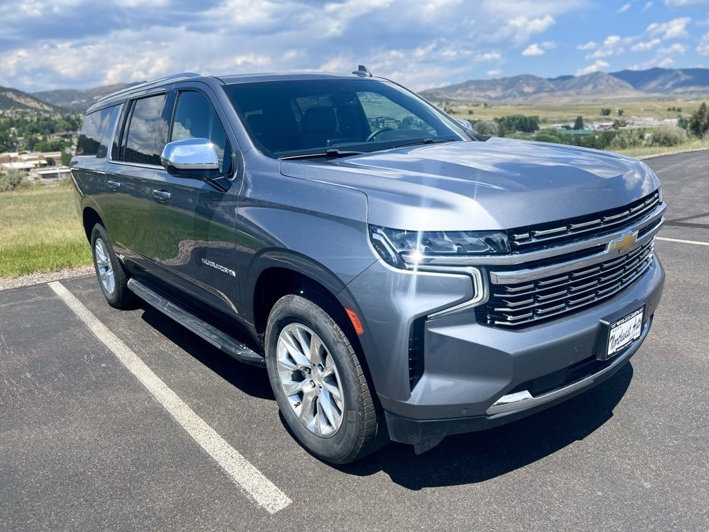 Used 2022 Chevrolet Suburban Premier with VIN 1GNSKFKD6NR185896 for sale in Meeker, CO