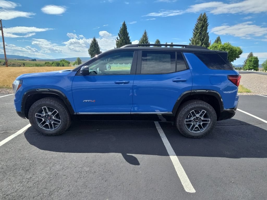 2026 GMC Terrain AT4 - Photo 8