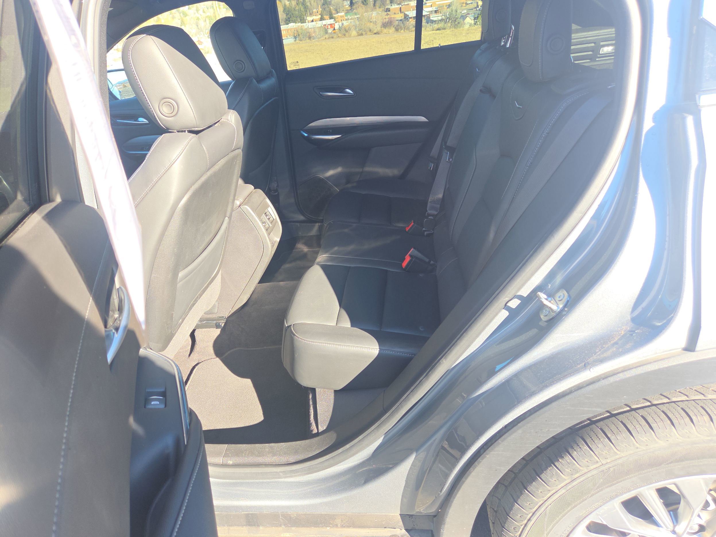 2024 Cadillac XT4 Premium Luxury - Photo 10