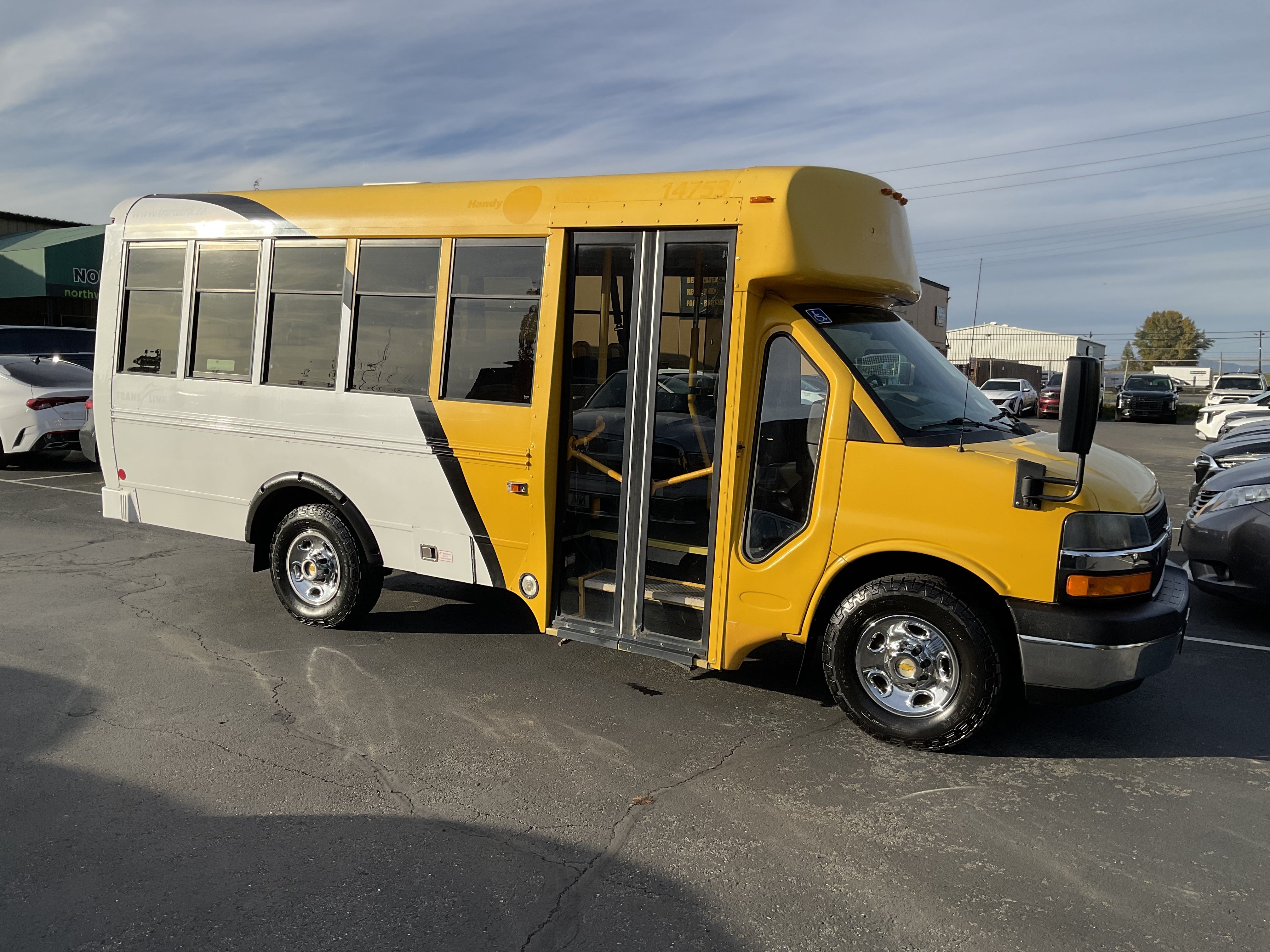 2014 Chevrolet Express Cutaway