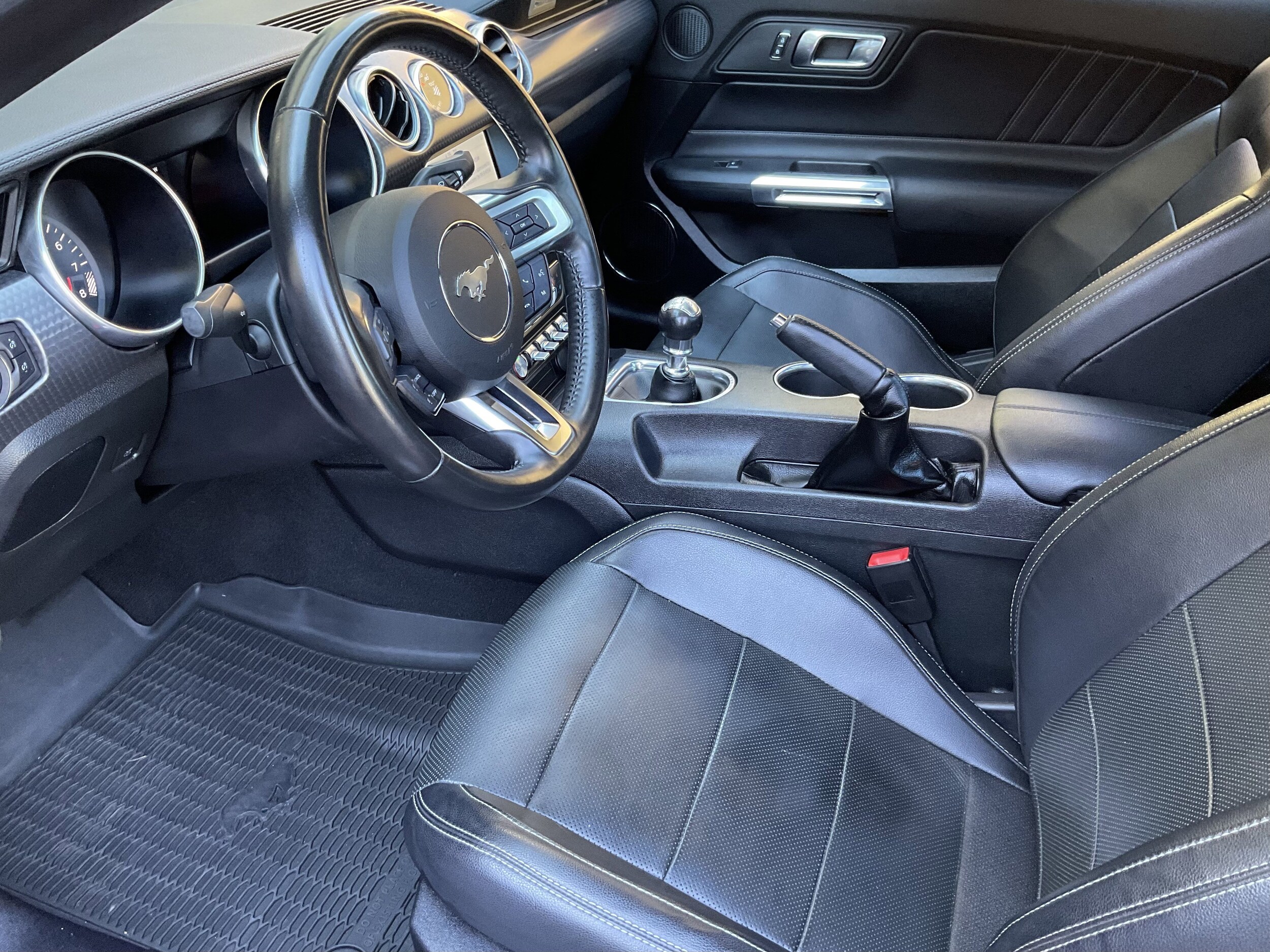 2019 Ford Mustang GT Premium - Photo 20