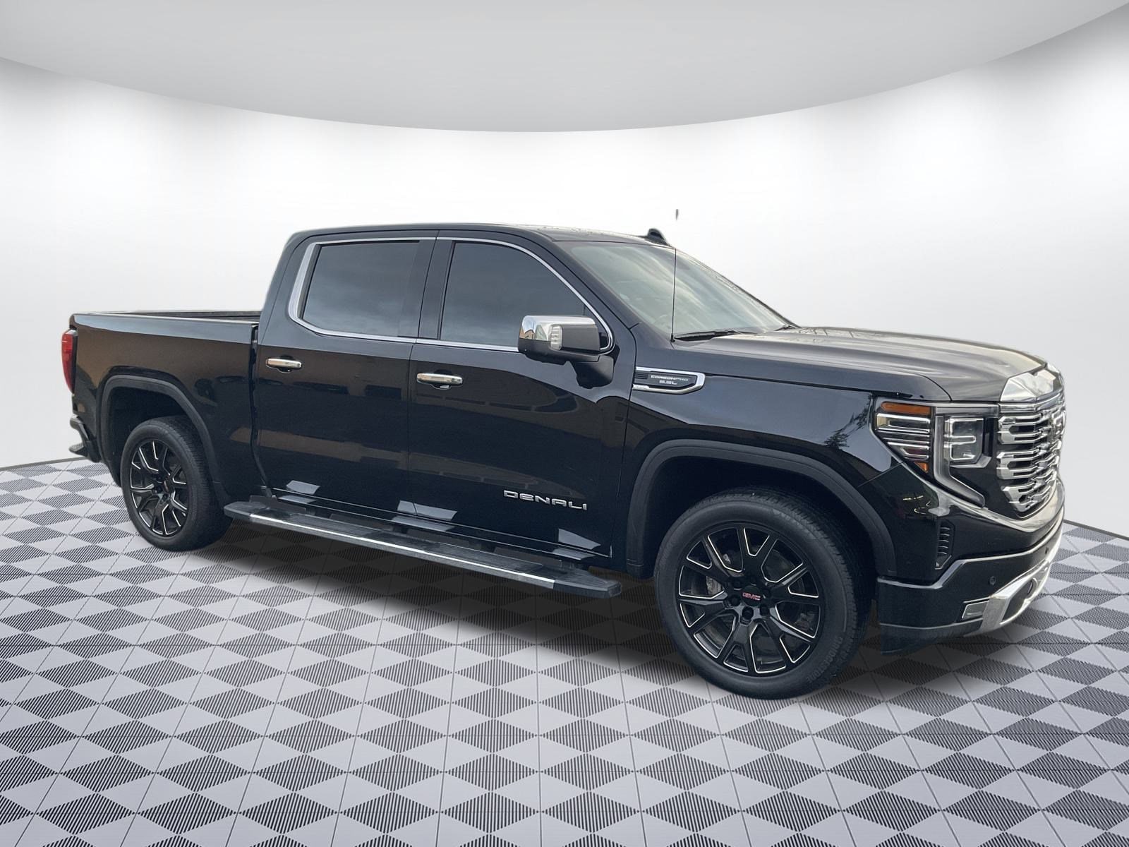2023 GMC Sierra 1500 Denali's photo