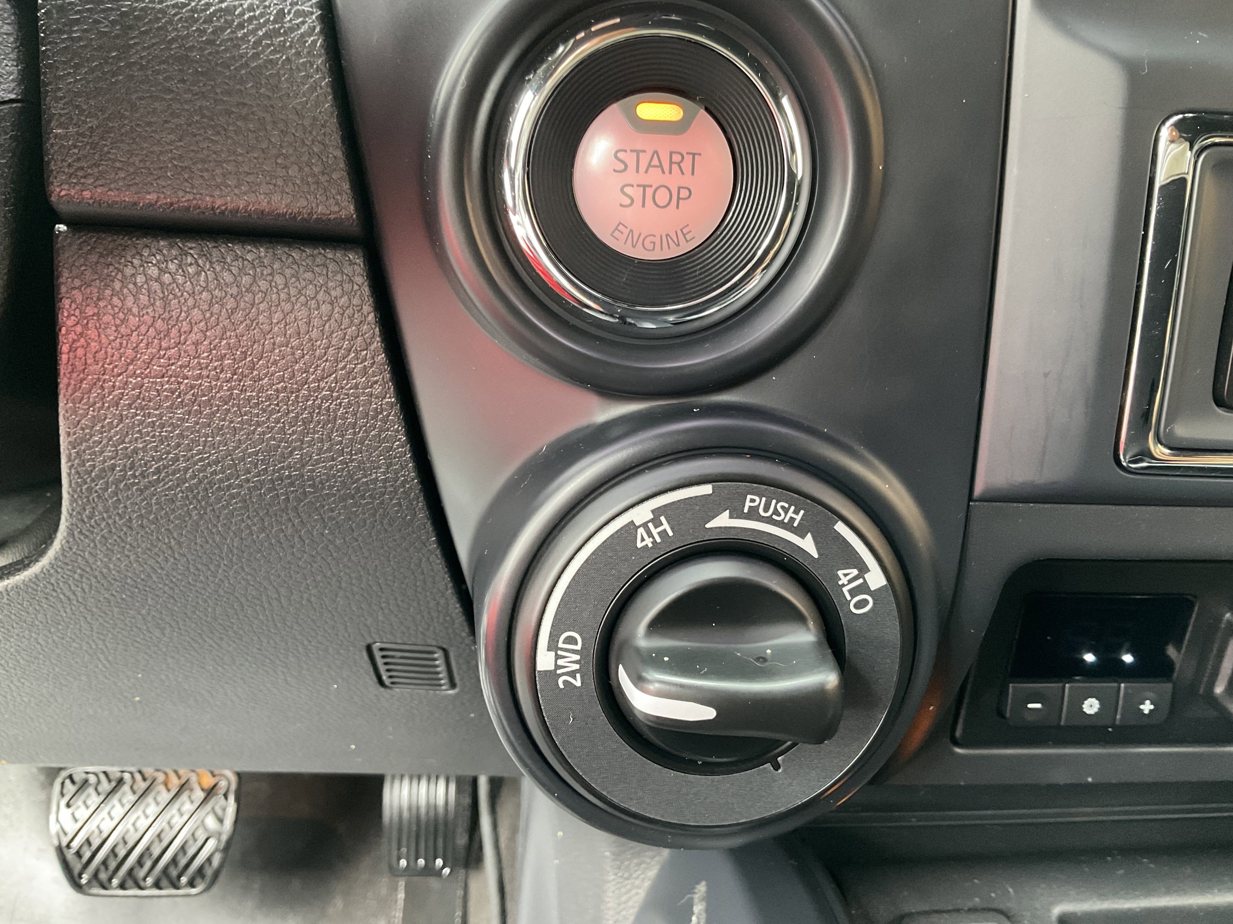 2019 Nissan Titan XD SL - Photo 35