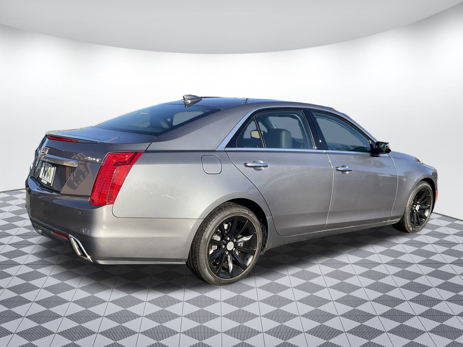 2018 Cadillac CTS Luxury photo 3