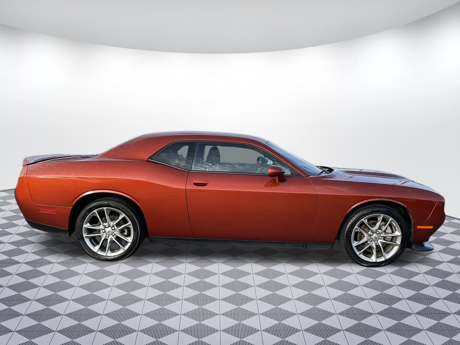 2022 Dodge Challenger GT photo 2