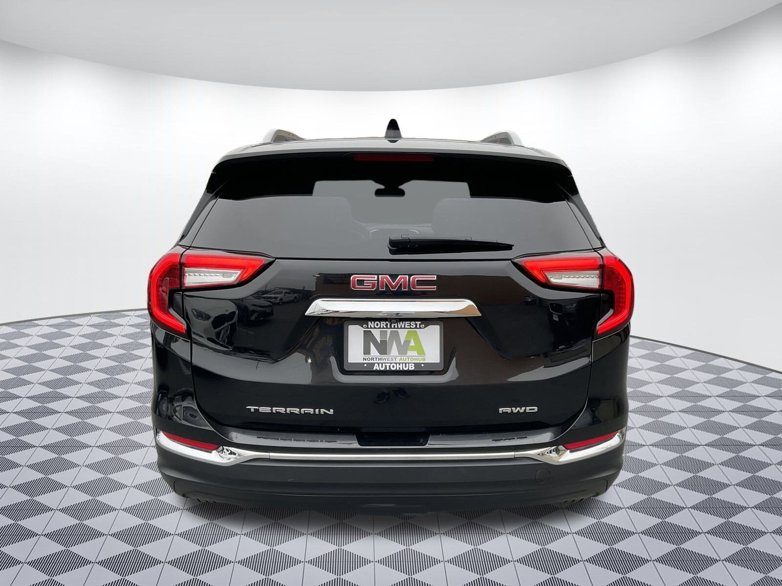 2023 Gmc Terrain SLT photo 3